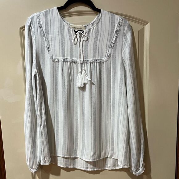 Anthropologie Tops - ANTHROPOLOGIE CLOTH & STONE Long Sleeve Striped Fringe Tie Tassel Top Size Small